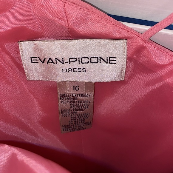 Summer dress - Picture 6 of 6